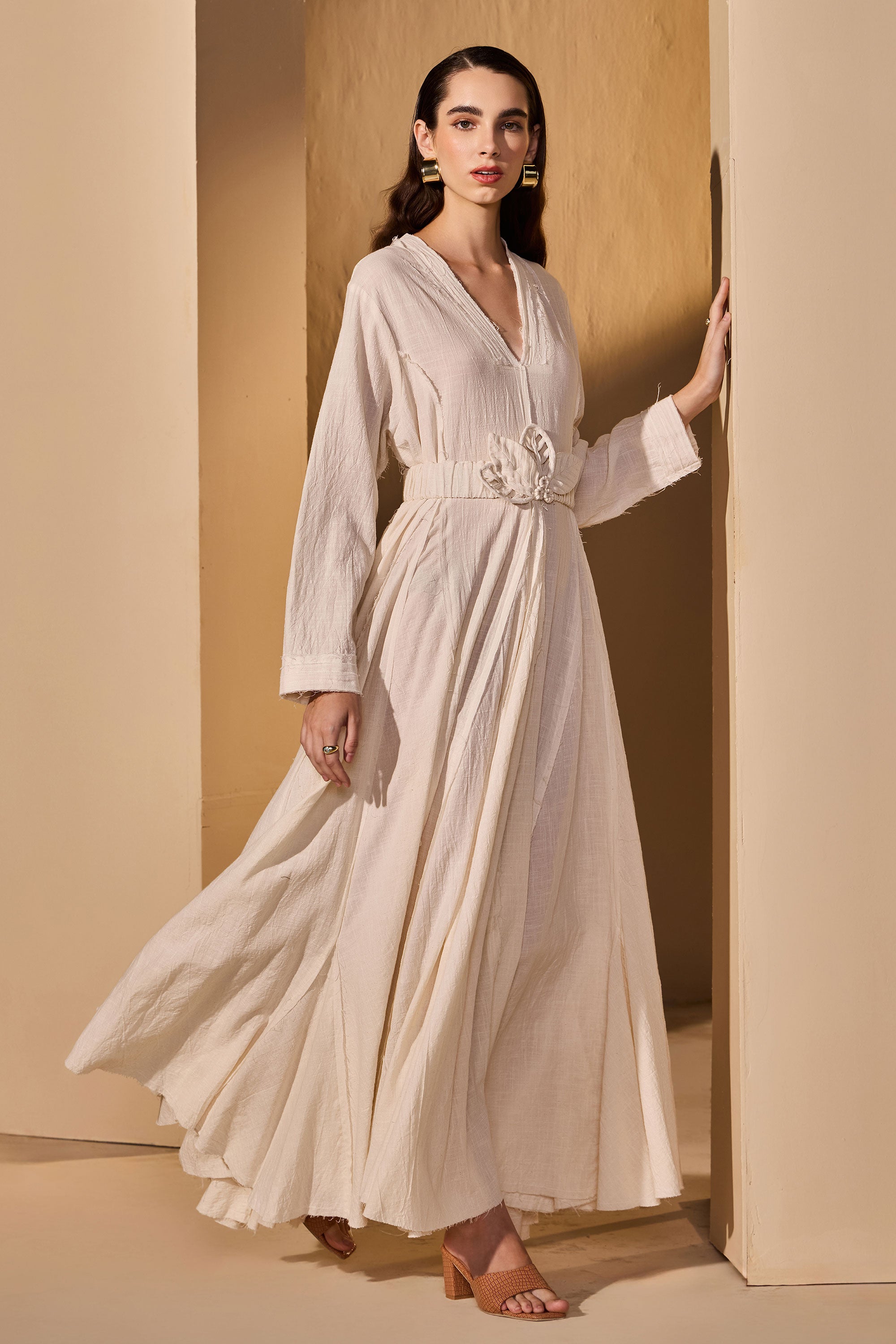 Triselle Cotton Slub Dress with Belt