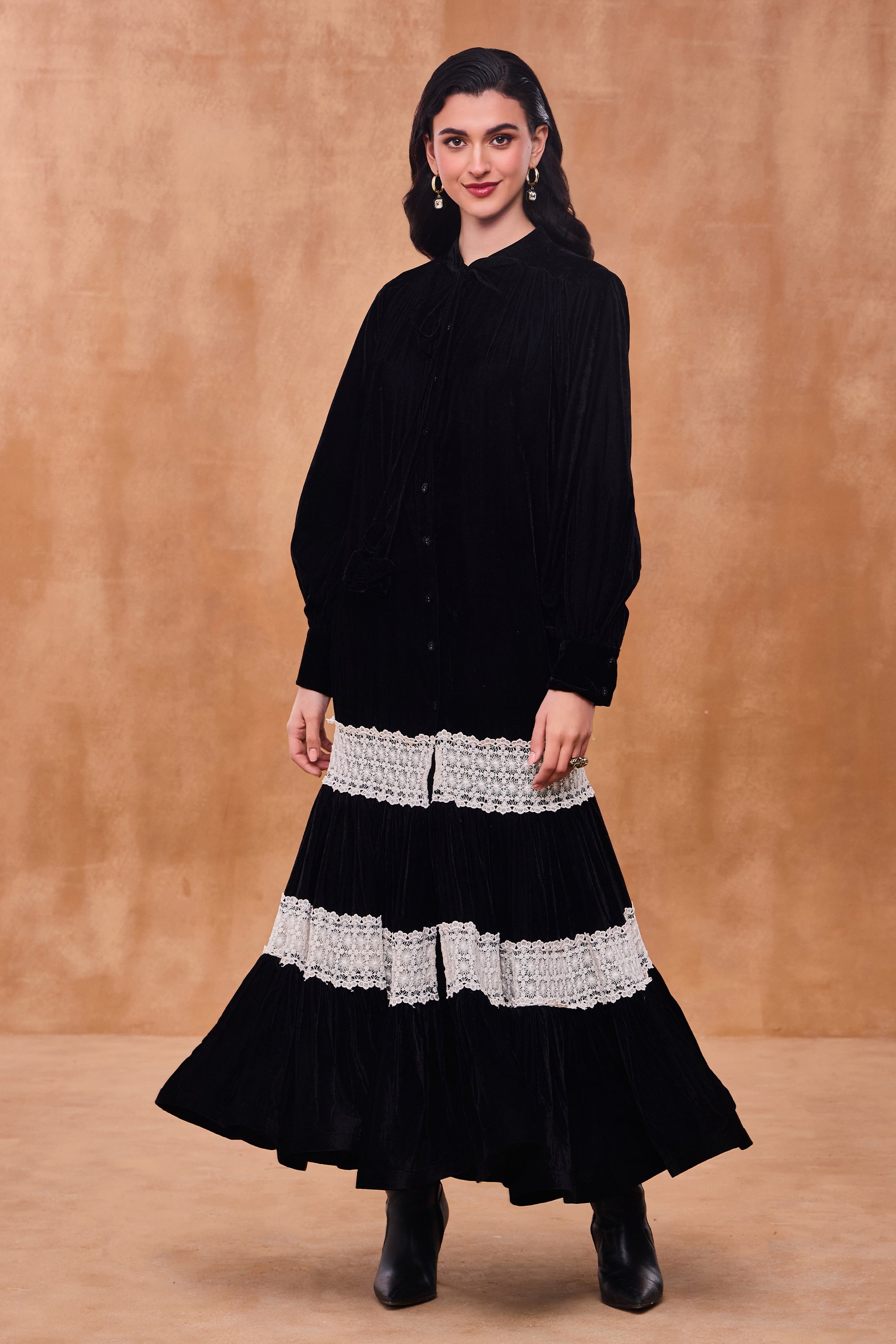 Esylira Crochet Lace Jalabiya