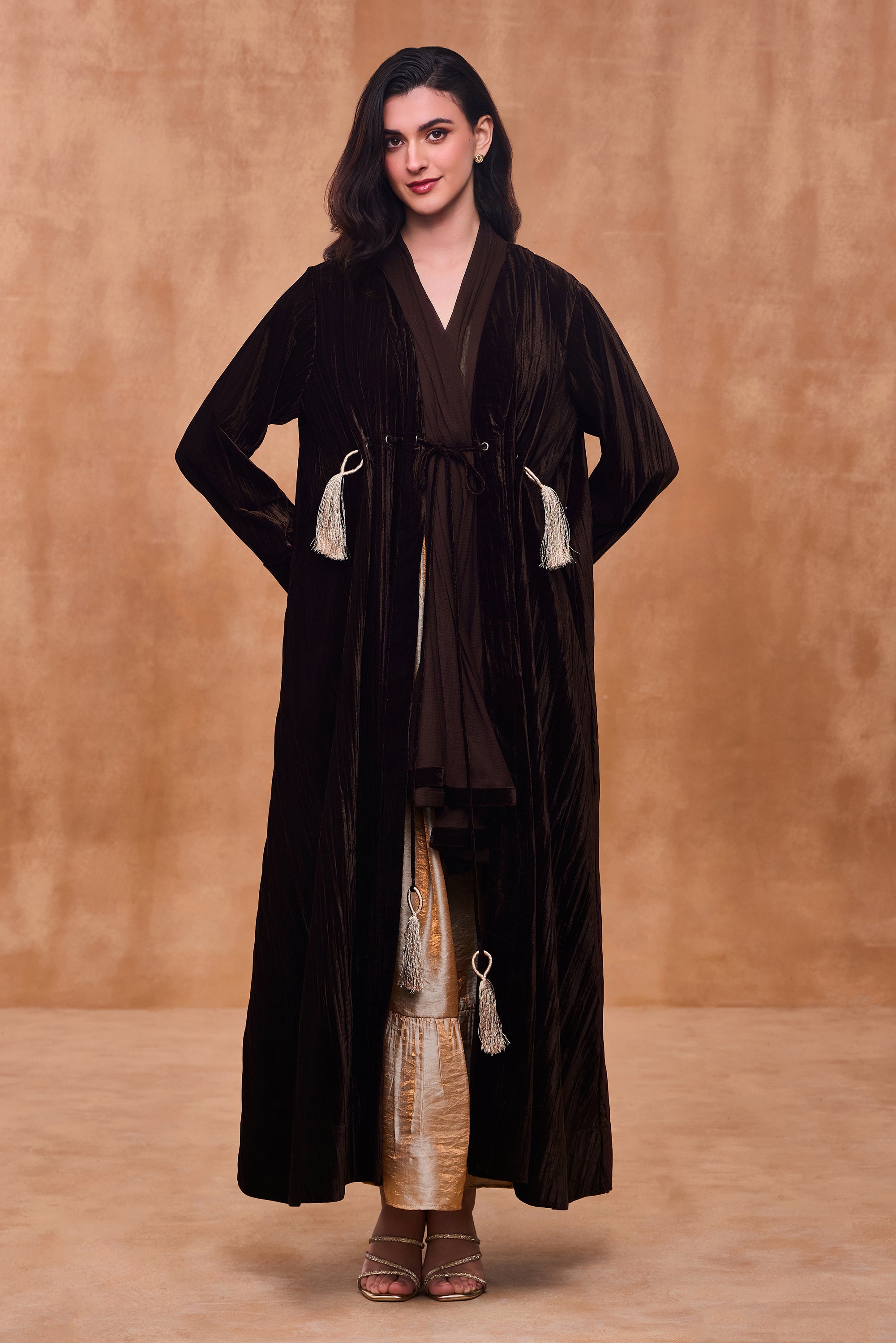 Jalvira Eyelet Detailing Abaya