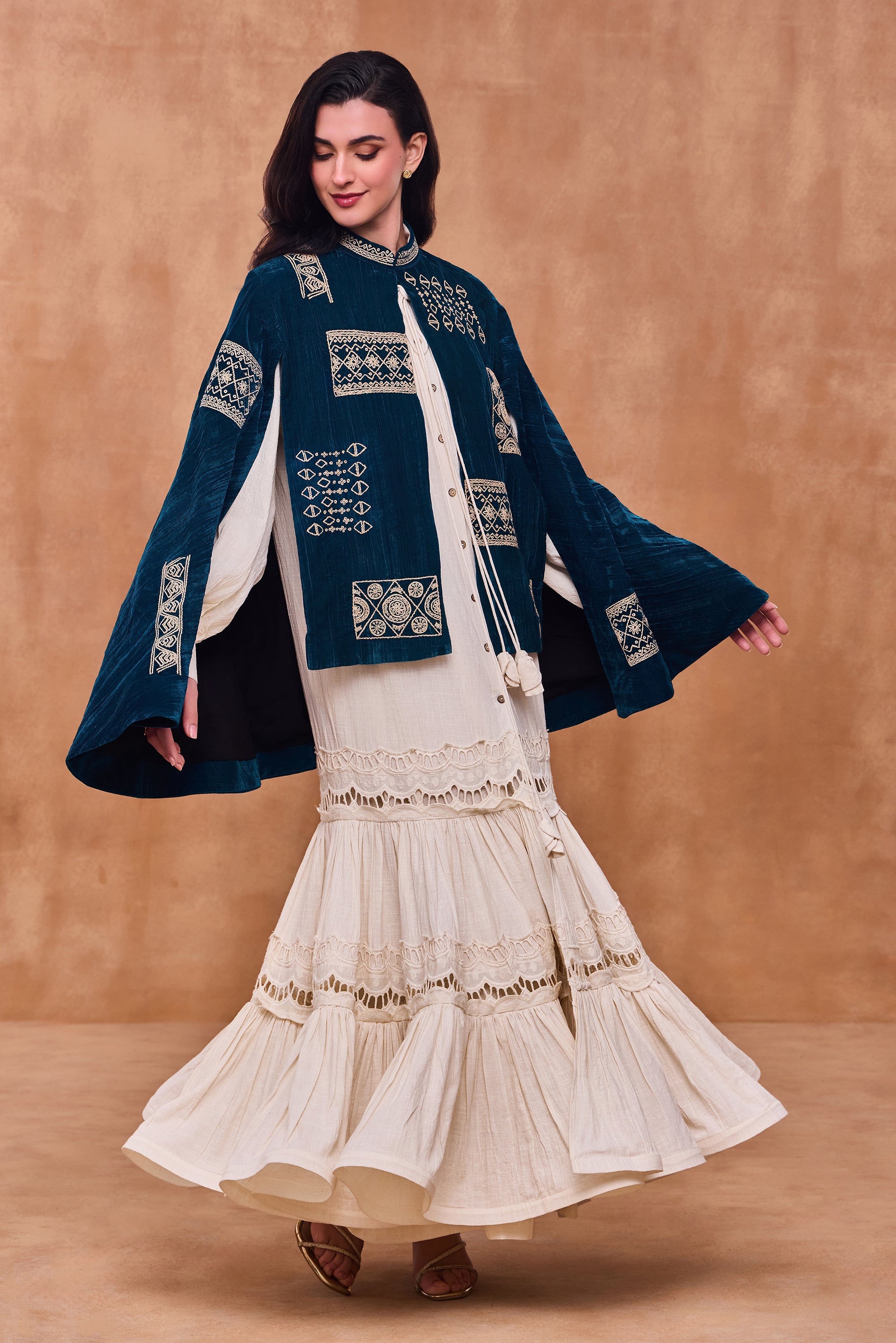 Feslena Embroidered Cape