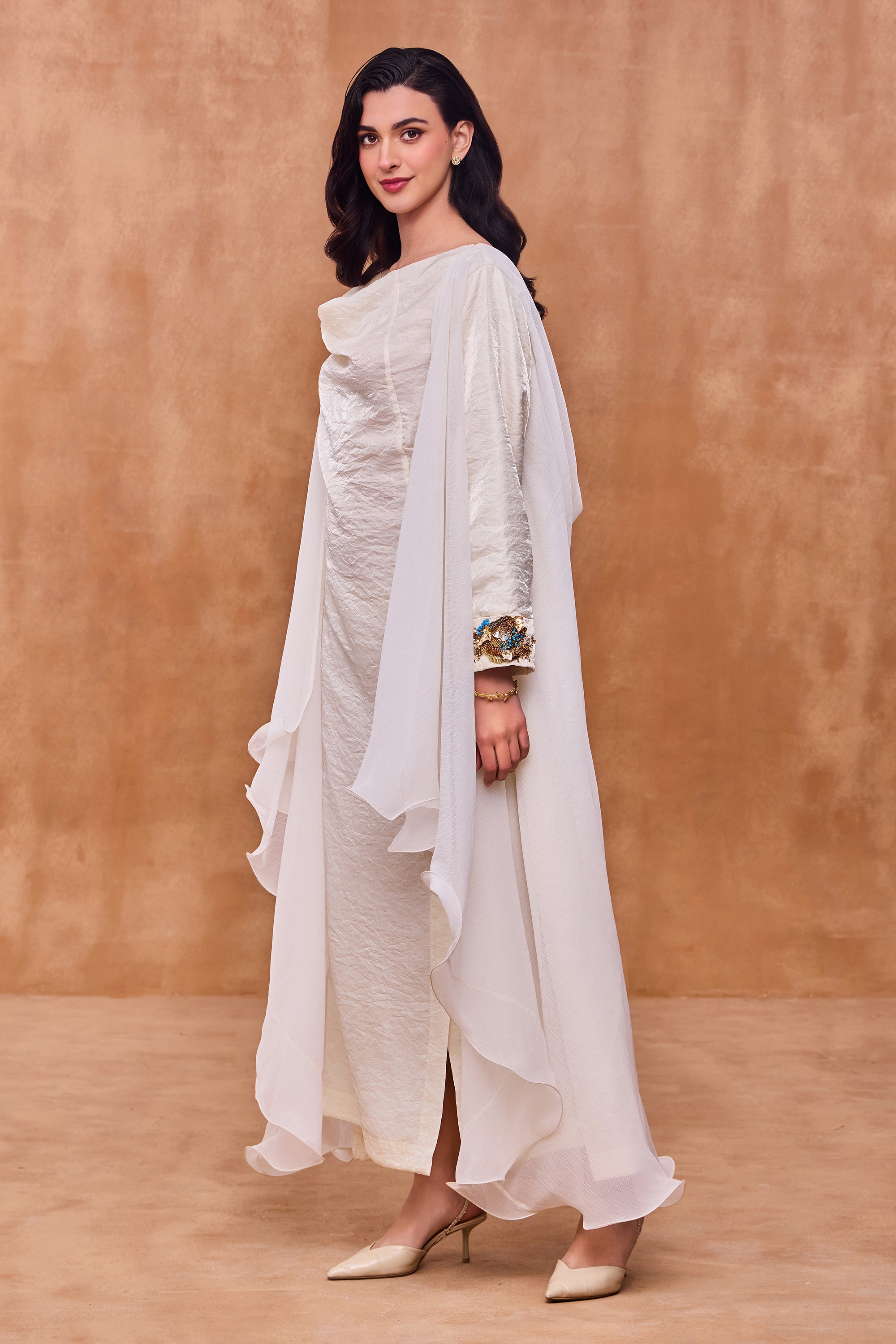 Claudiana Embellished Jalabiya