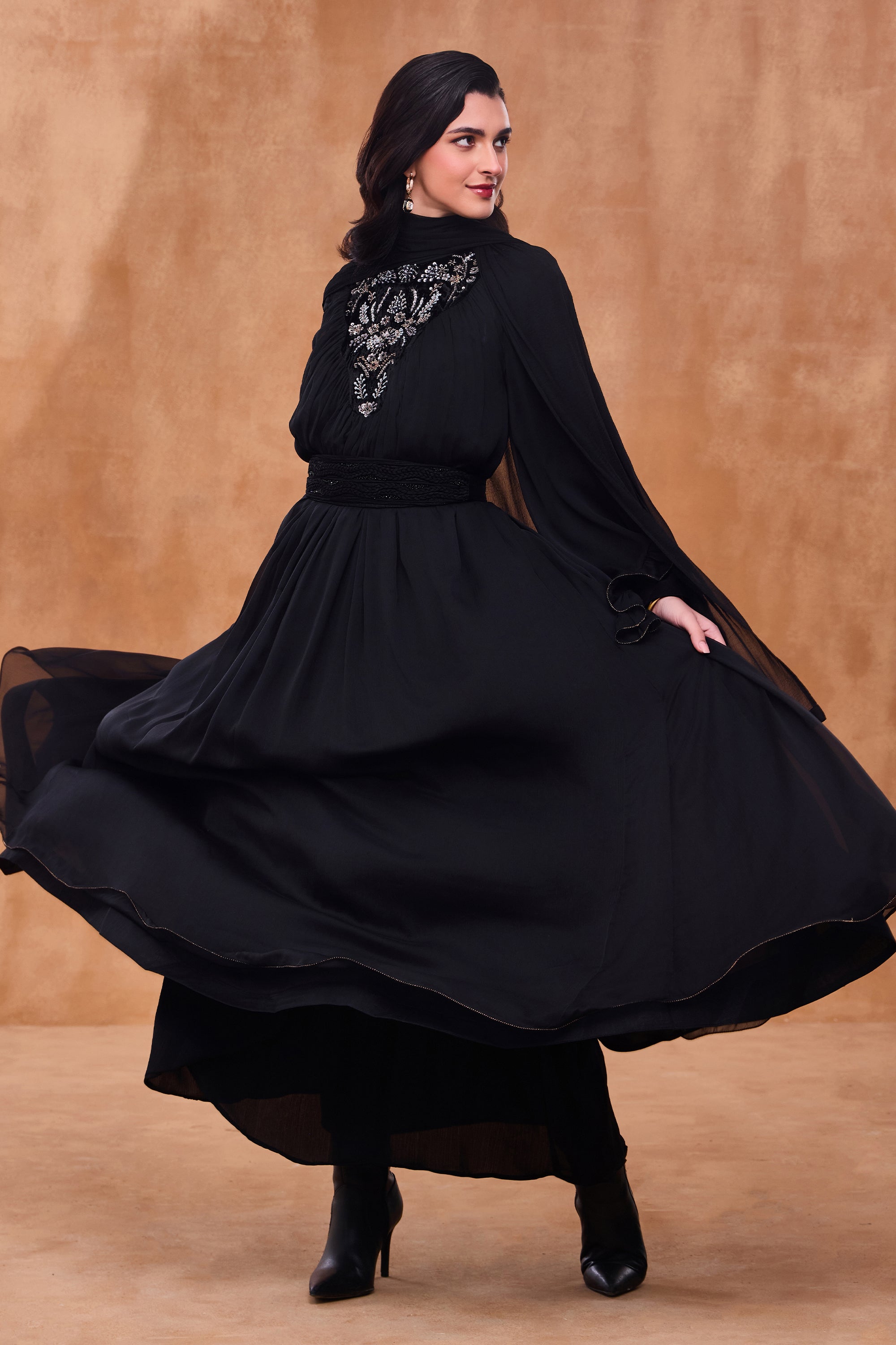 Renalya Embellished Jalabiya